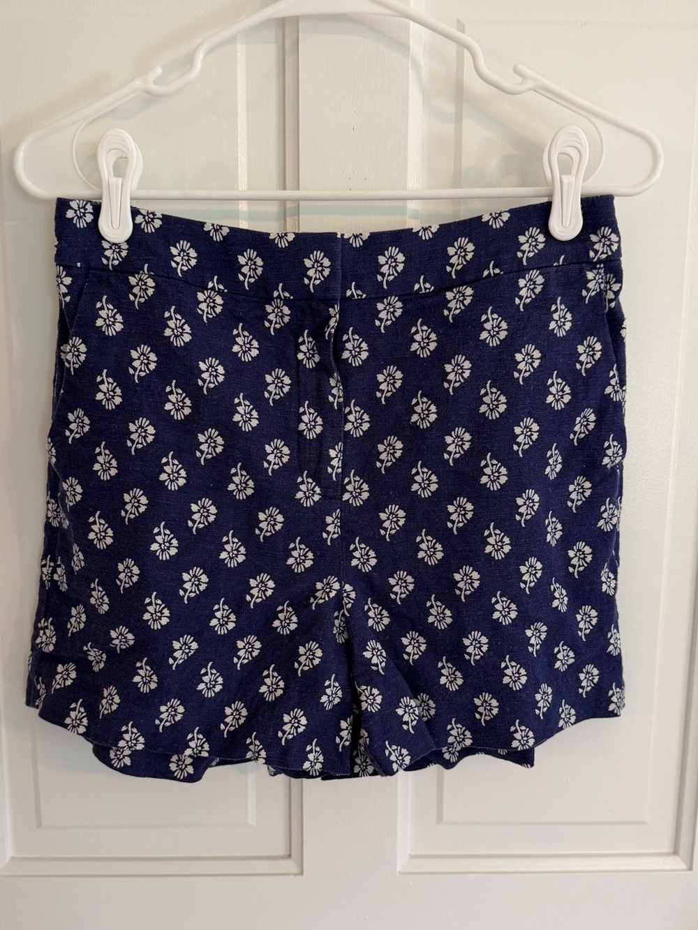 J.Crew Factory Linen Blend Floral Elastic Back Shorts Navy Size 4